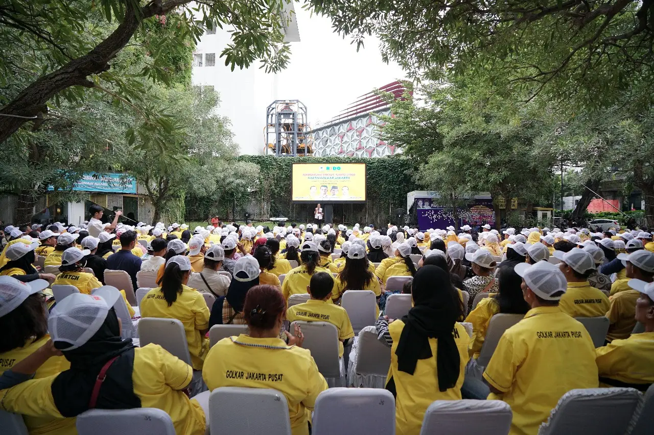 2000 Saksi Kader Golkar...