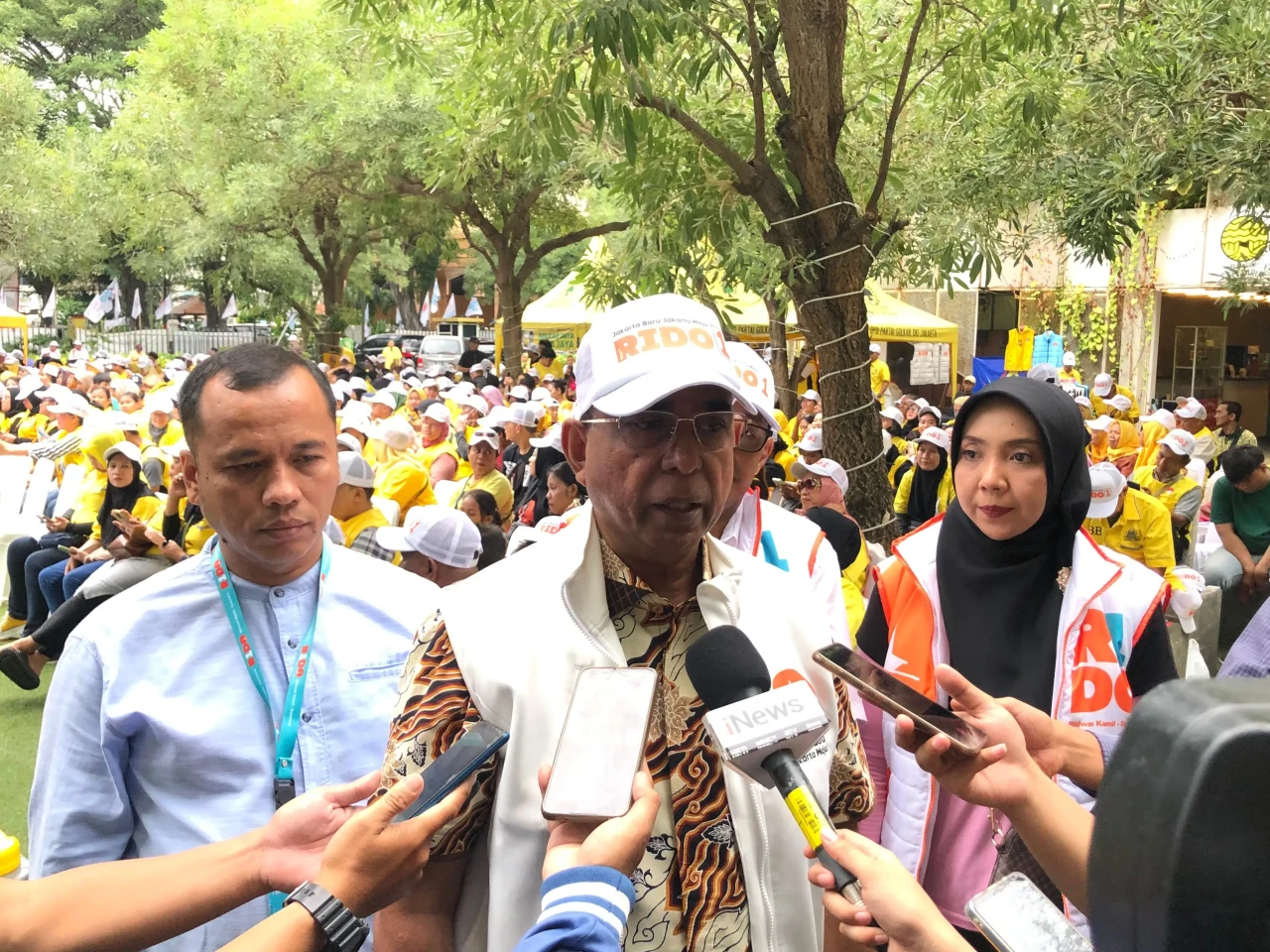 2000 Saksi Kader Golkar...