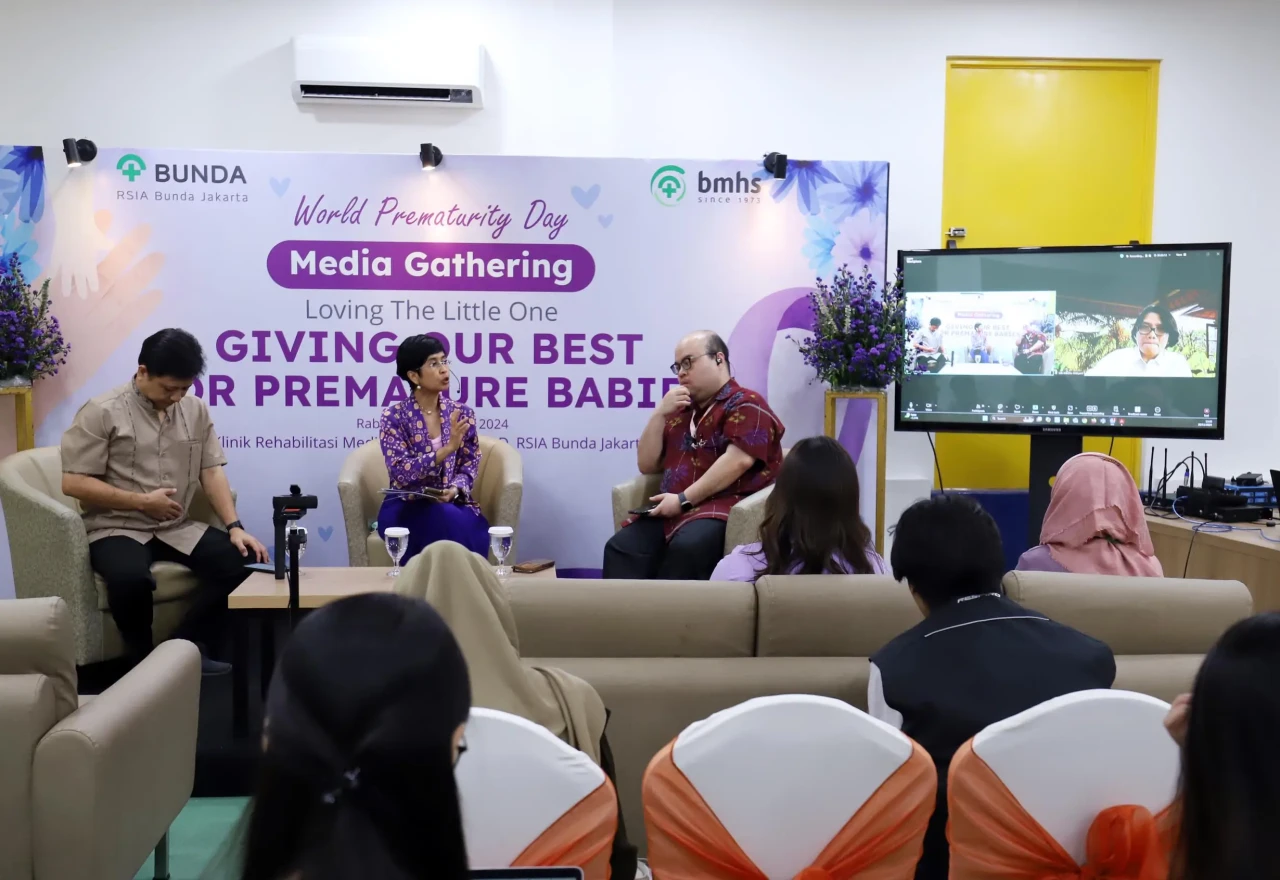Diskusi Memperingati...