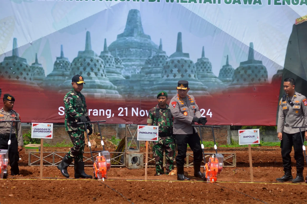 Momen Panglima TNI dan...