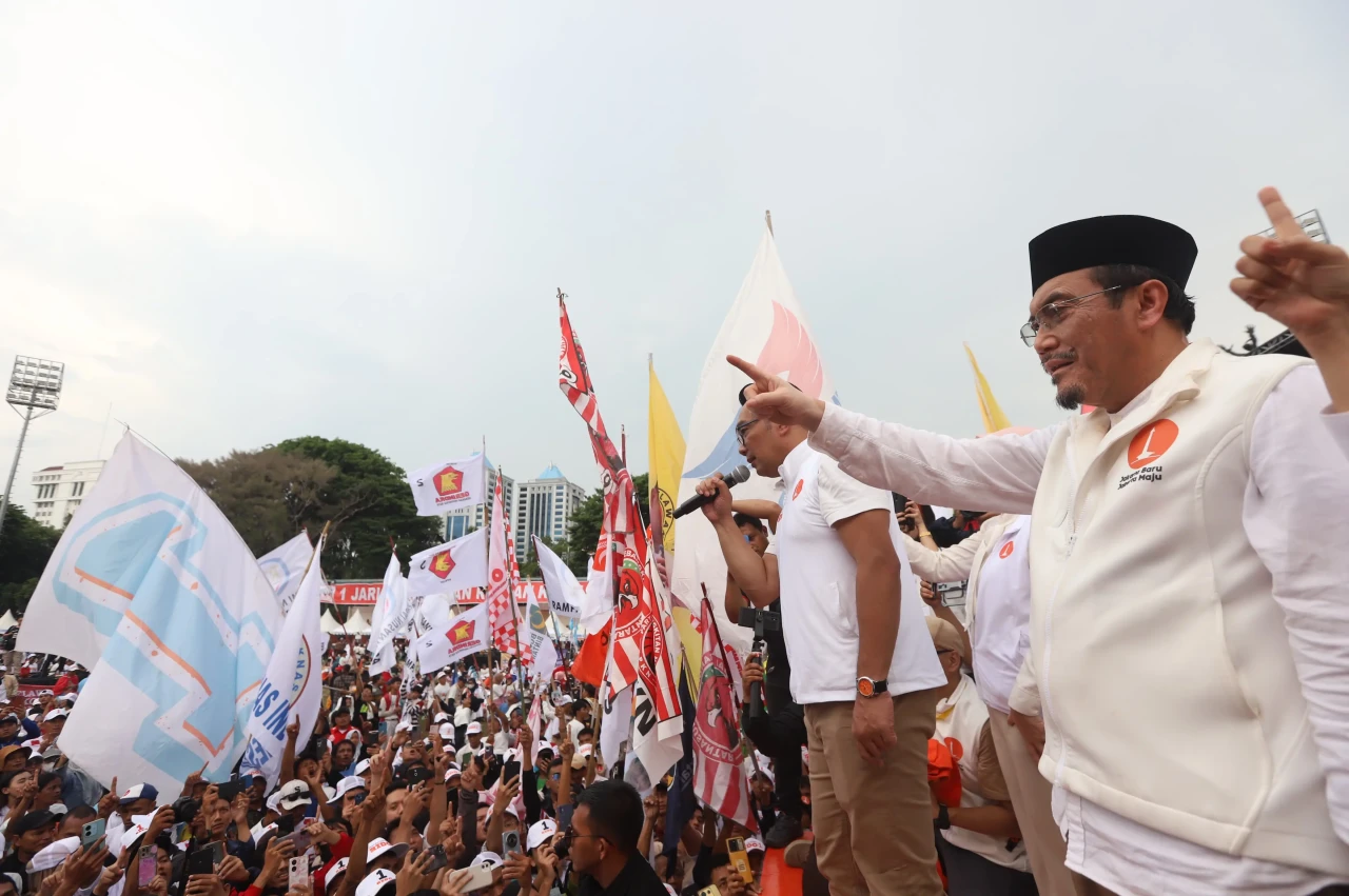 Pecah! Puluhan Ribu...