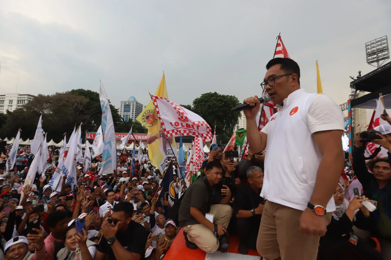 Pecah! Puluhan Ribu...