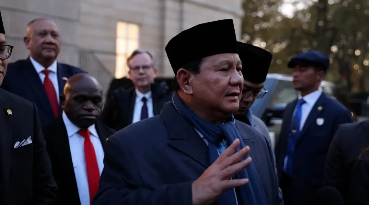 Prabowo Bawa Komitmen...