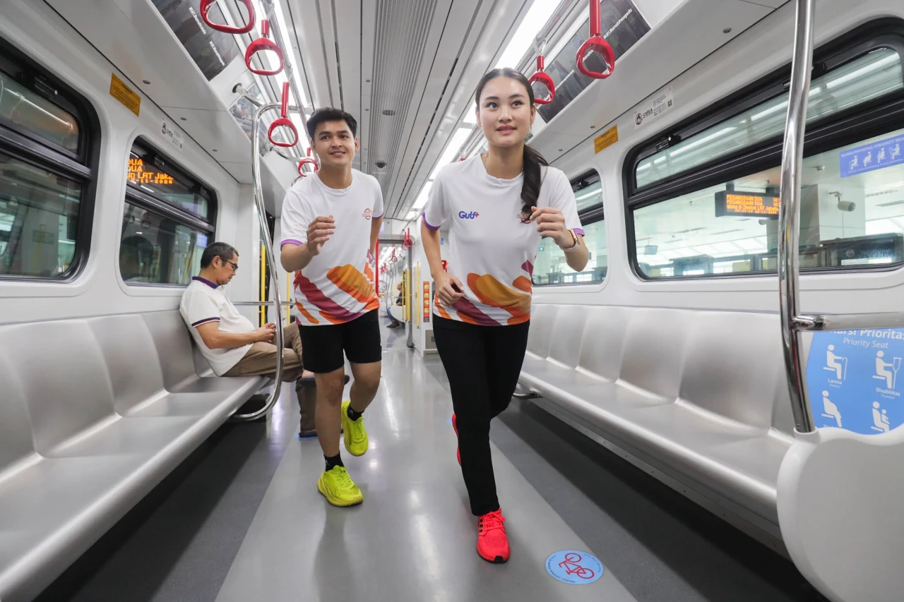 LRT Jakarta Gelar Fun...