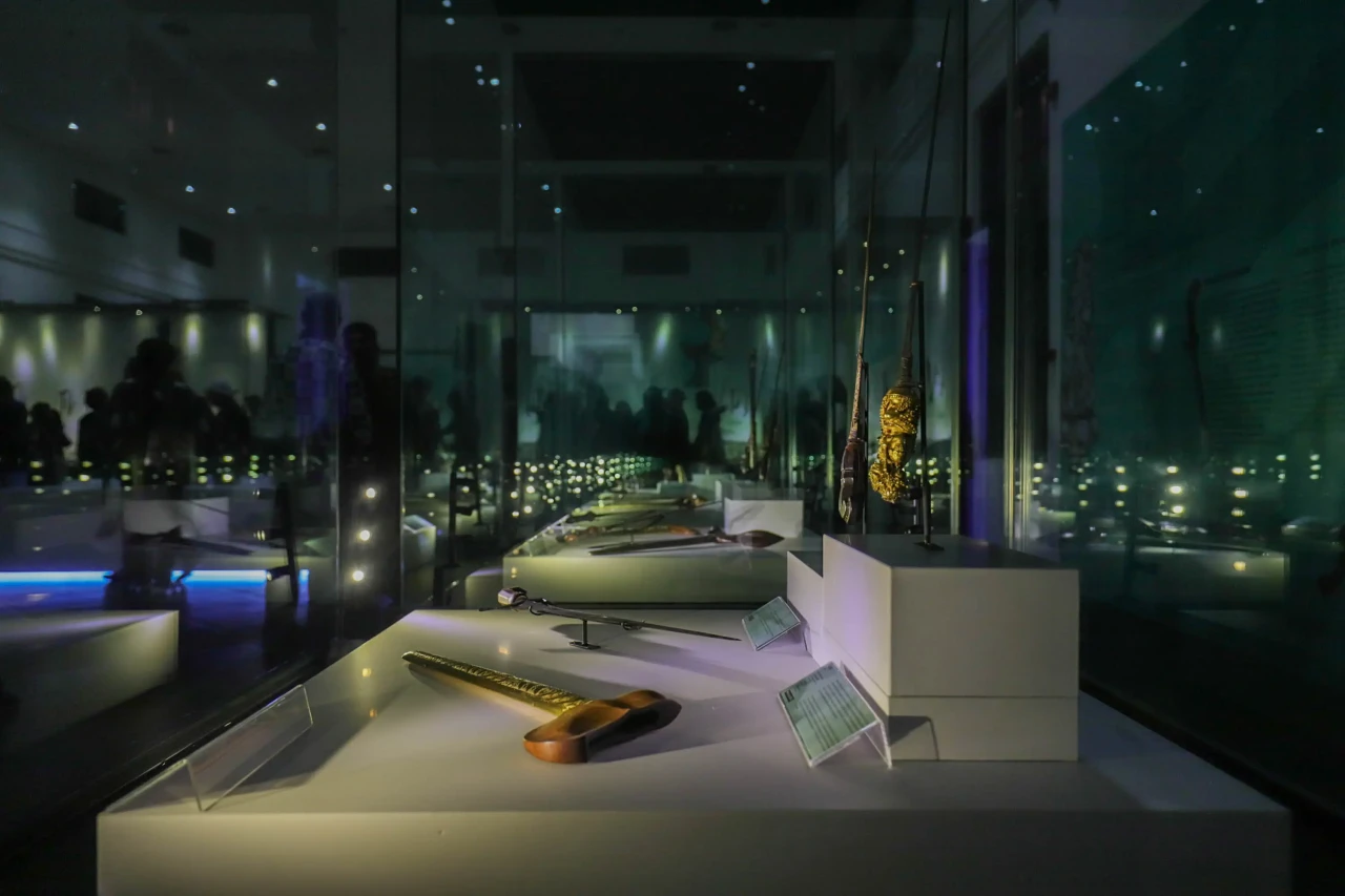 Melihat Pameran Pesona...