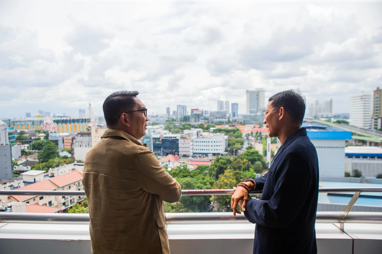 Silaturahmi Ridwan Kamil...