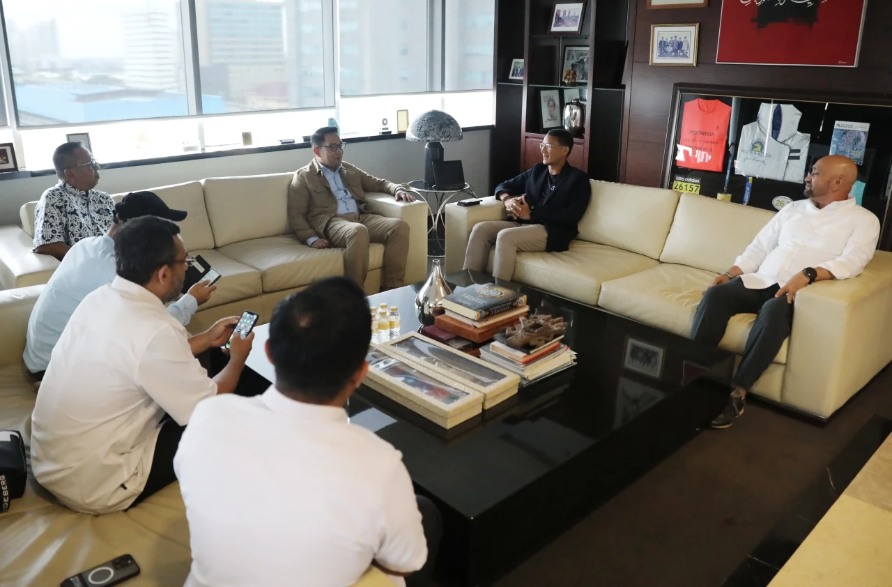 Silaturahmi Ridwan Kamil...