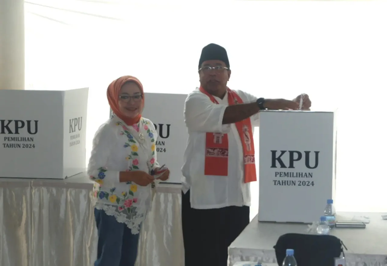 Momen Rano Karno dan...