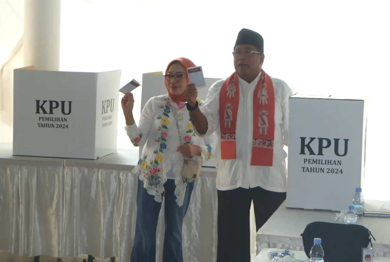 Momen Rano Karno dan...