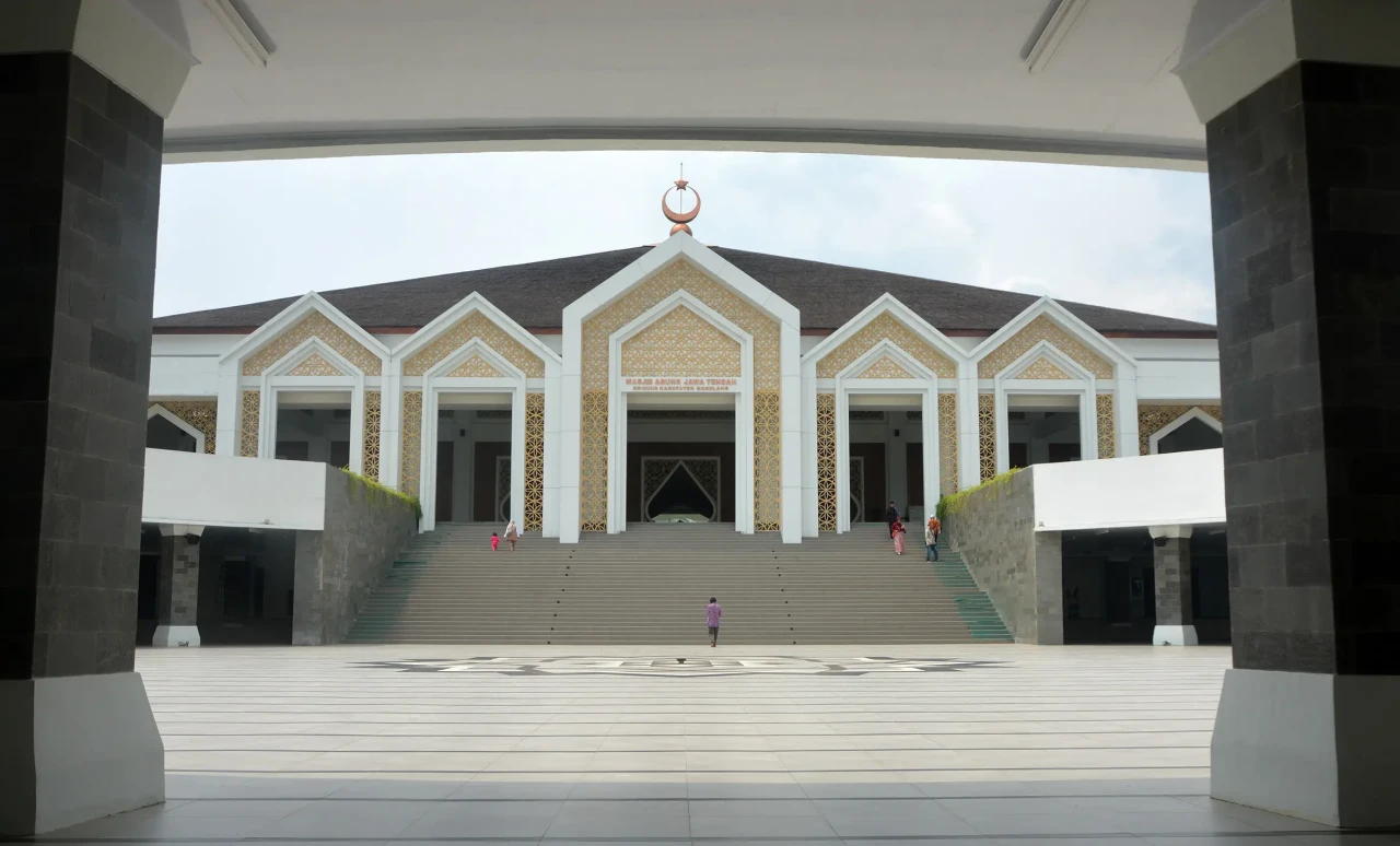 Potret Masjid MAJT An-Nuur...