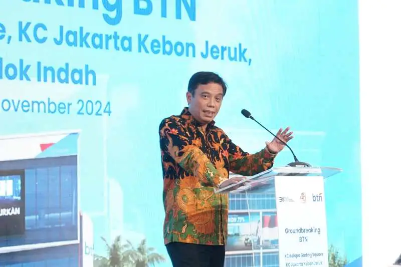 Berikan Pelayanan Terbaik,...