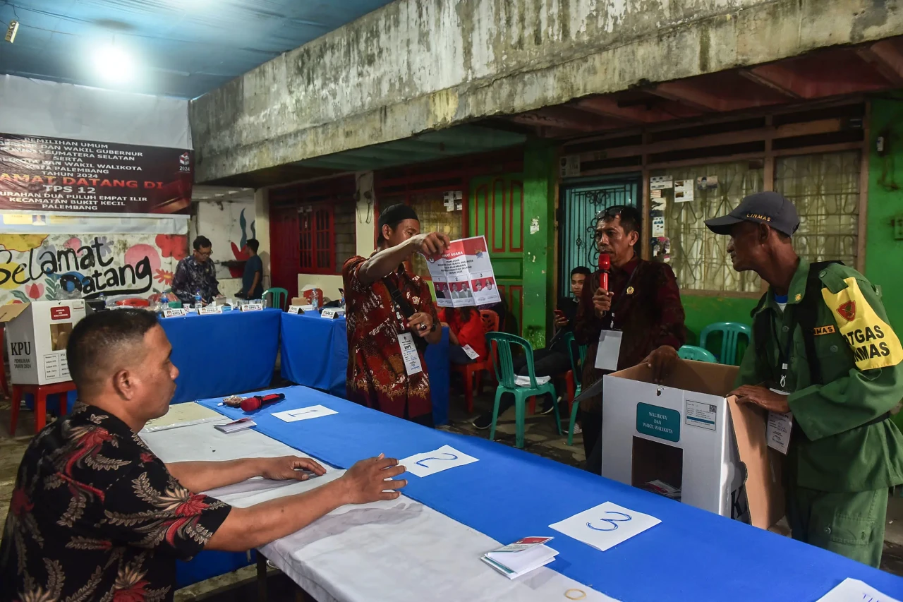 Potret Warga Memilih...