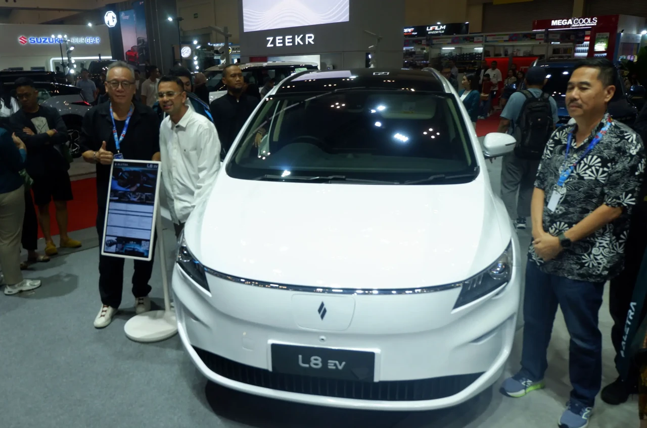 Raffi Ahmad Beli Mobil...