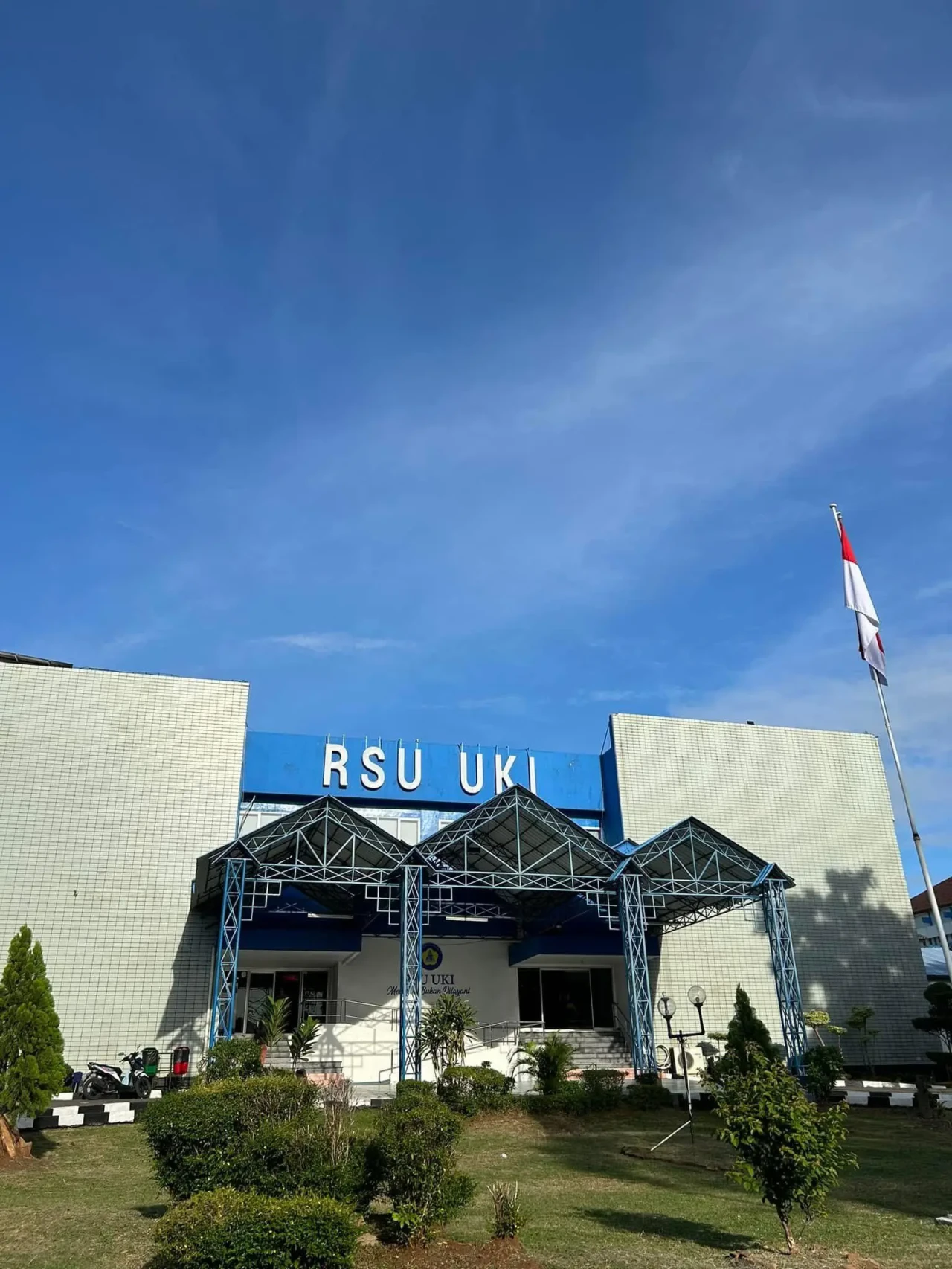 HUT Ke-51, RS UKI Berikan...