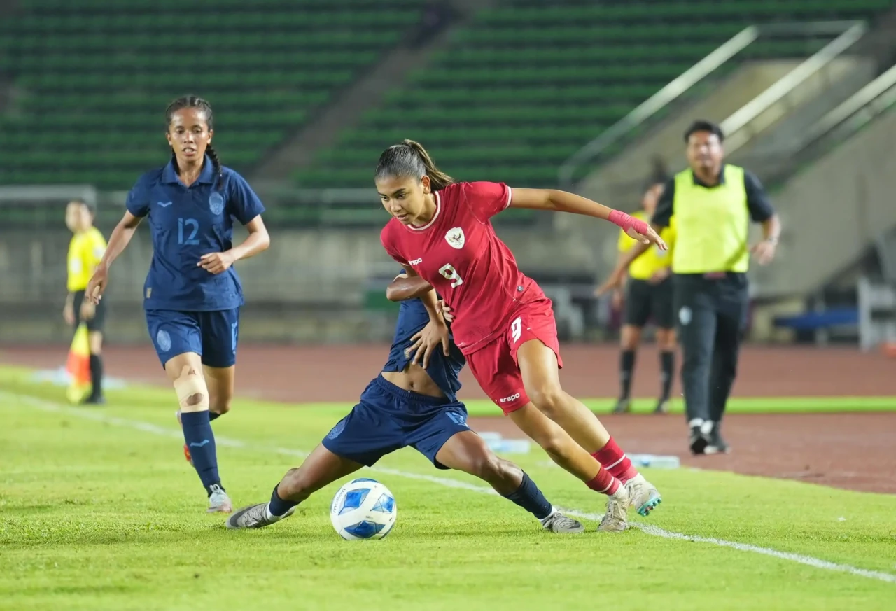 Hajar Kamboja 3-1, Timnas...