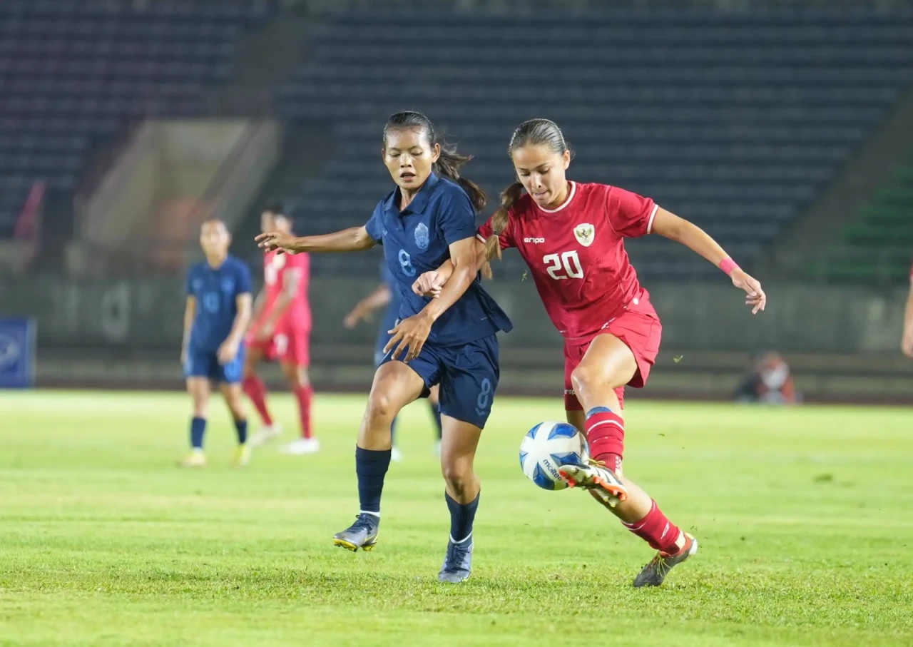 Hajar Kamboja 3-1, Timnas...