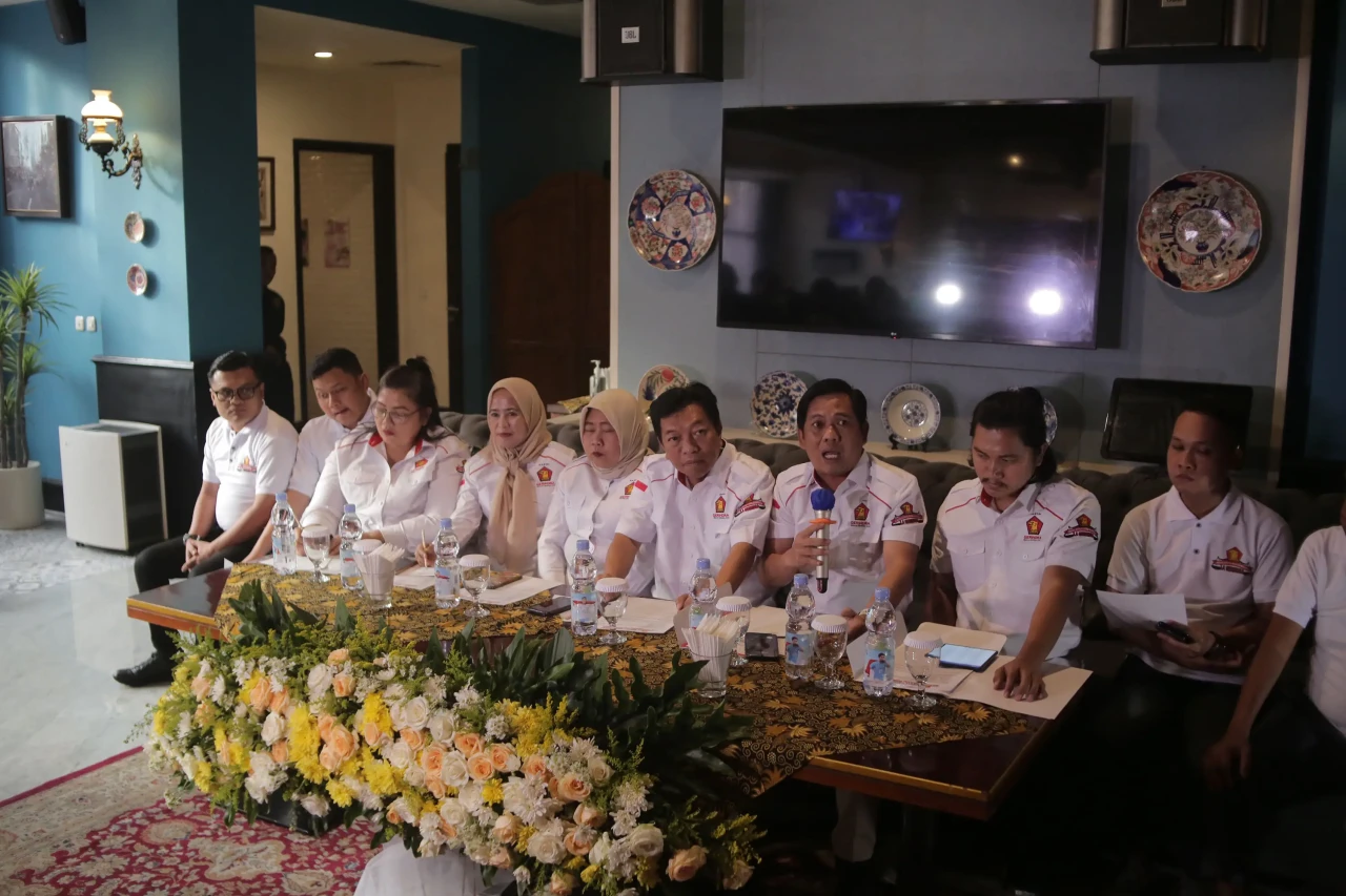Keluhkan Distribusi...