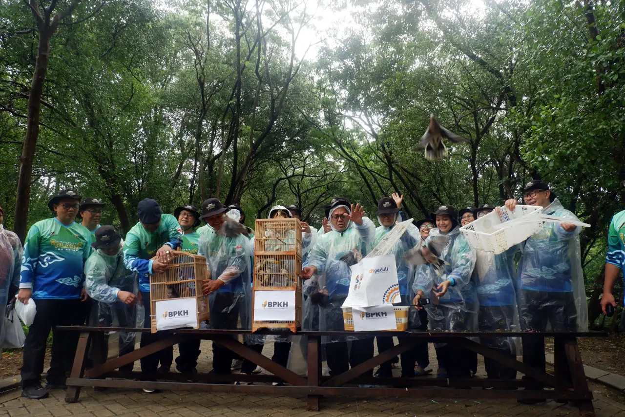 BPKH Tanam 1000 Pohon...