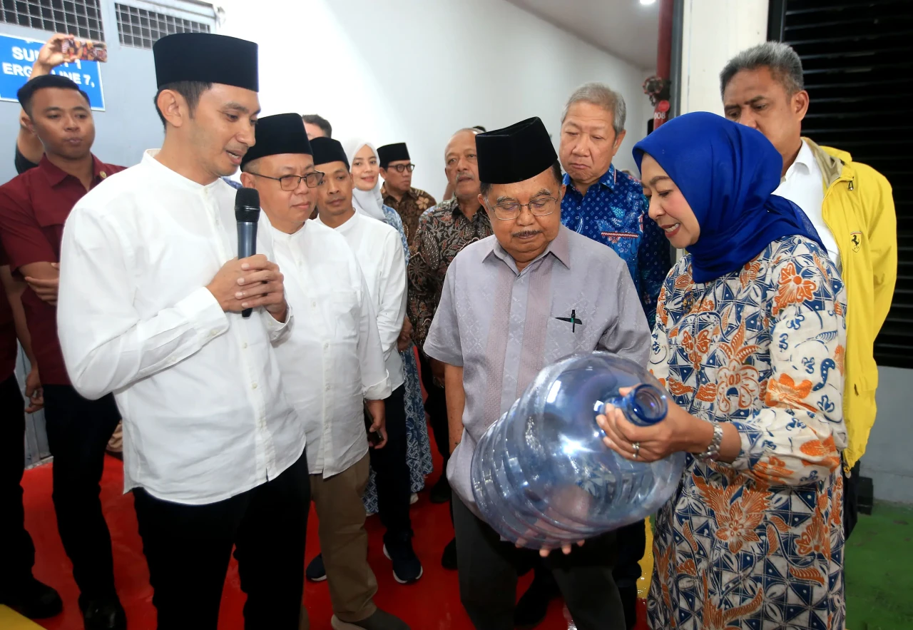 Meningkatkan Kemitraan...