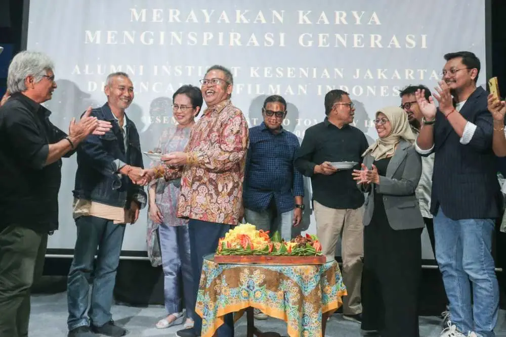 IKJ Berikan Apresiasi...