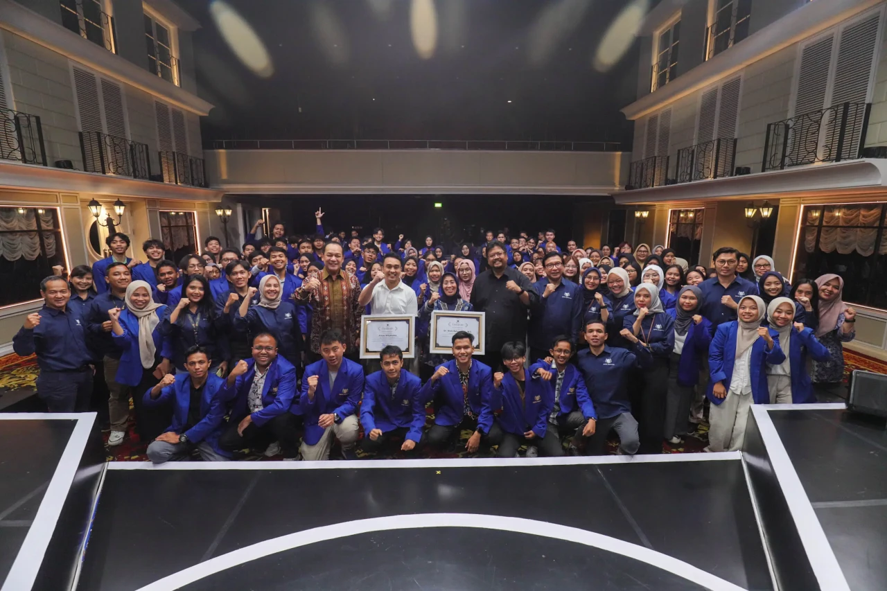 MNC University Gelar...