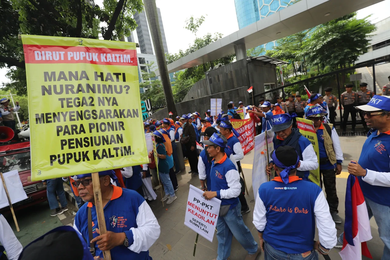 Ratusan Pensiunan Pegawai...