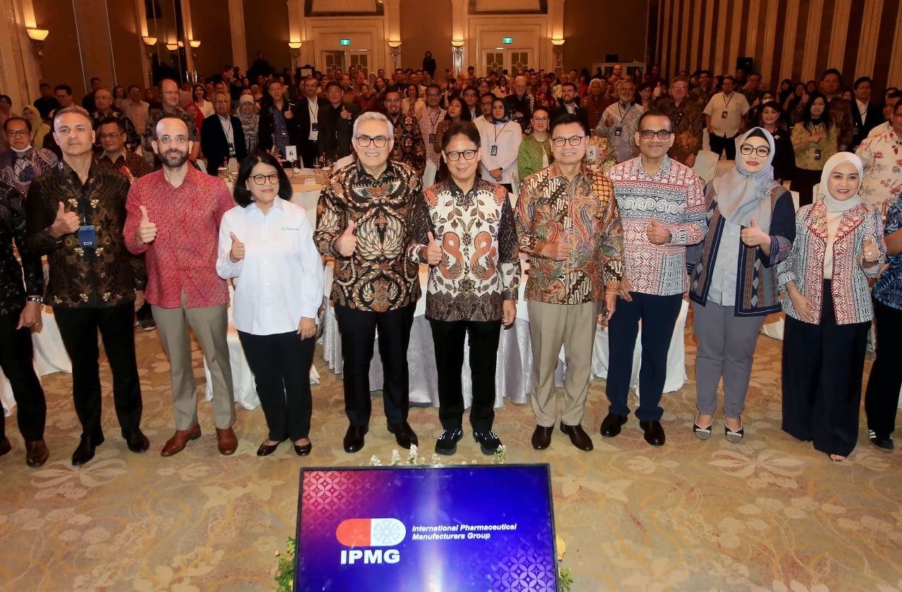 Menkes Budi Gunadi Sadikin...