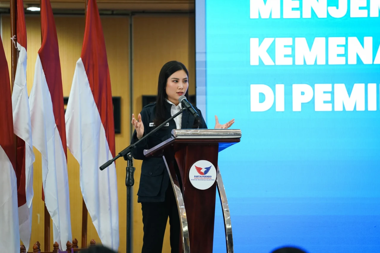 Angela Tanoesoedibjo...