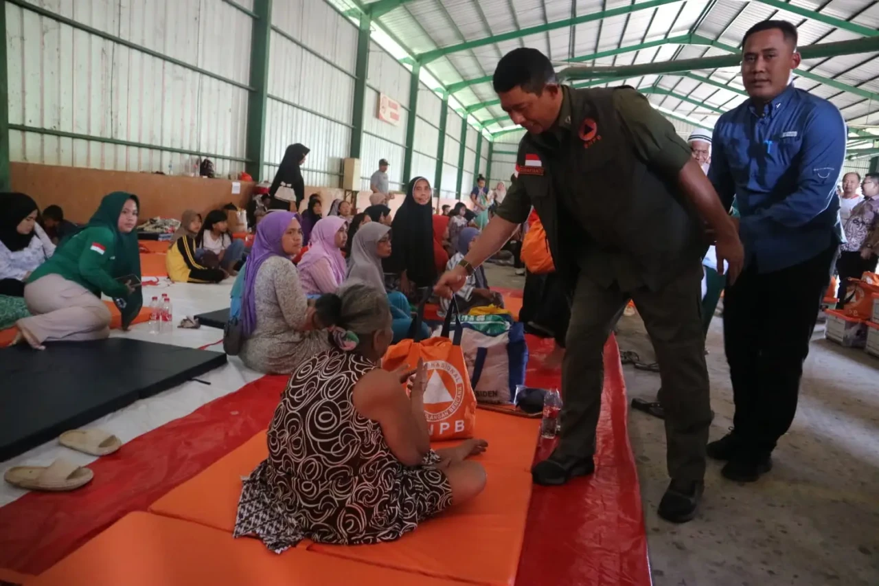 Kepala BNPB Sambangi...