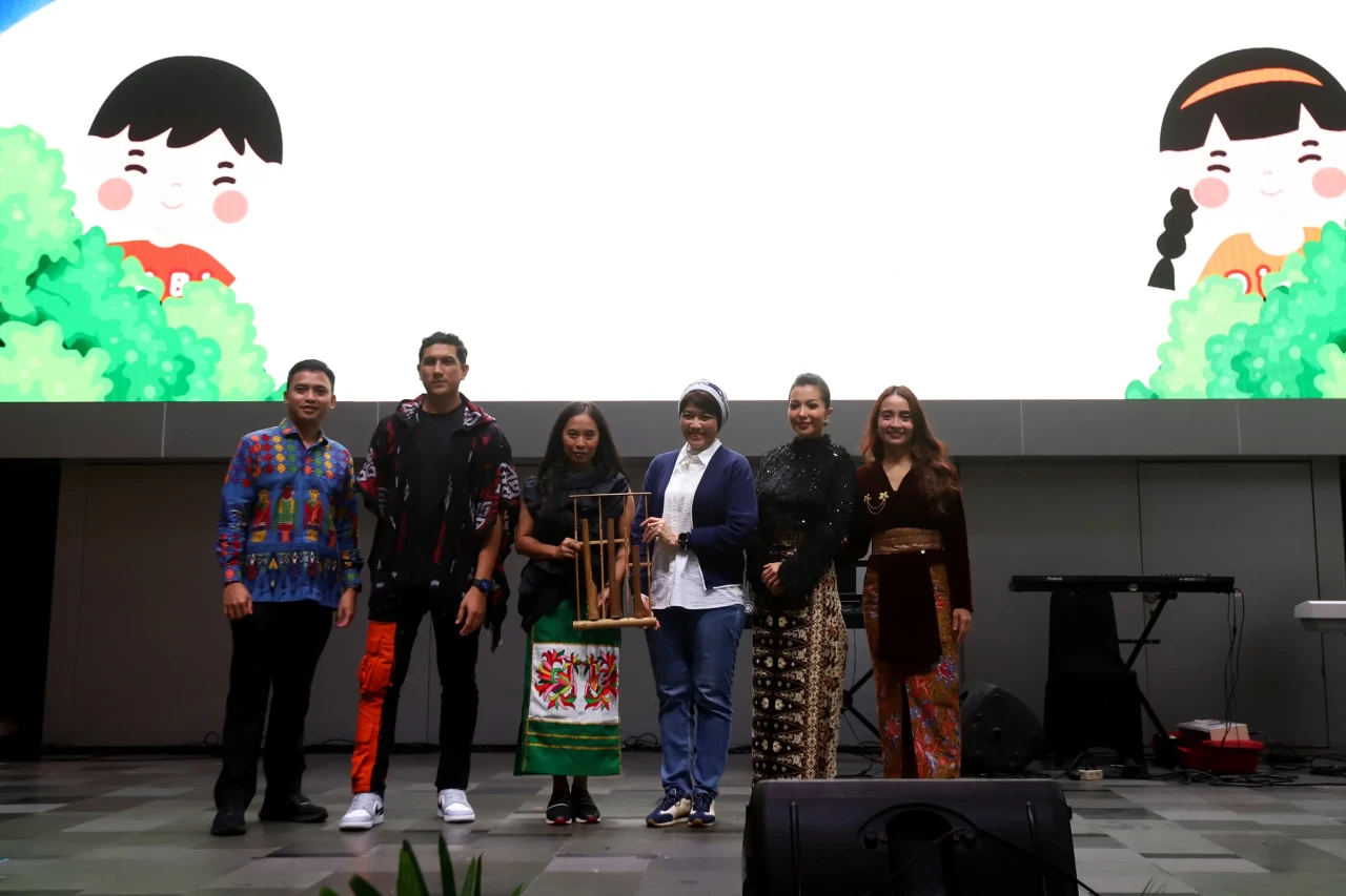 Yayasan Belantara Budaya...