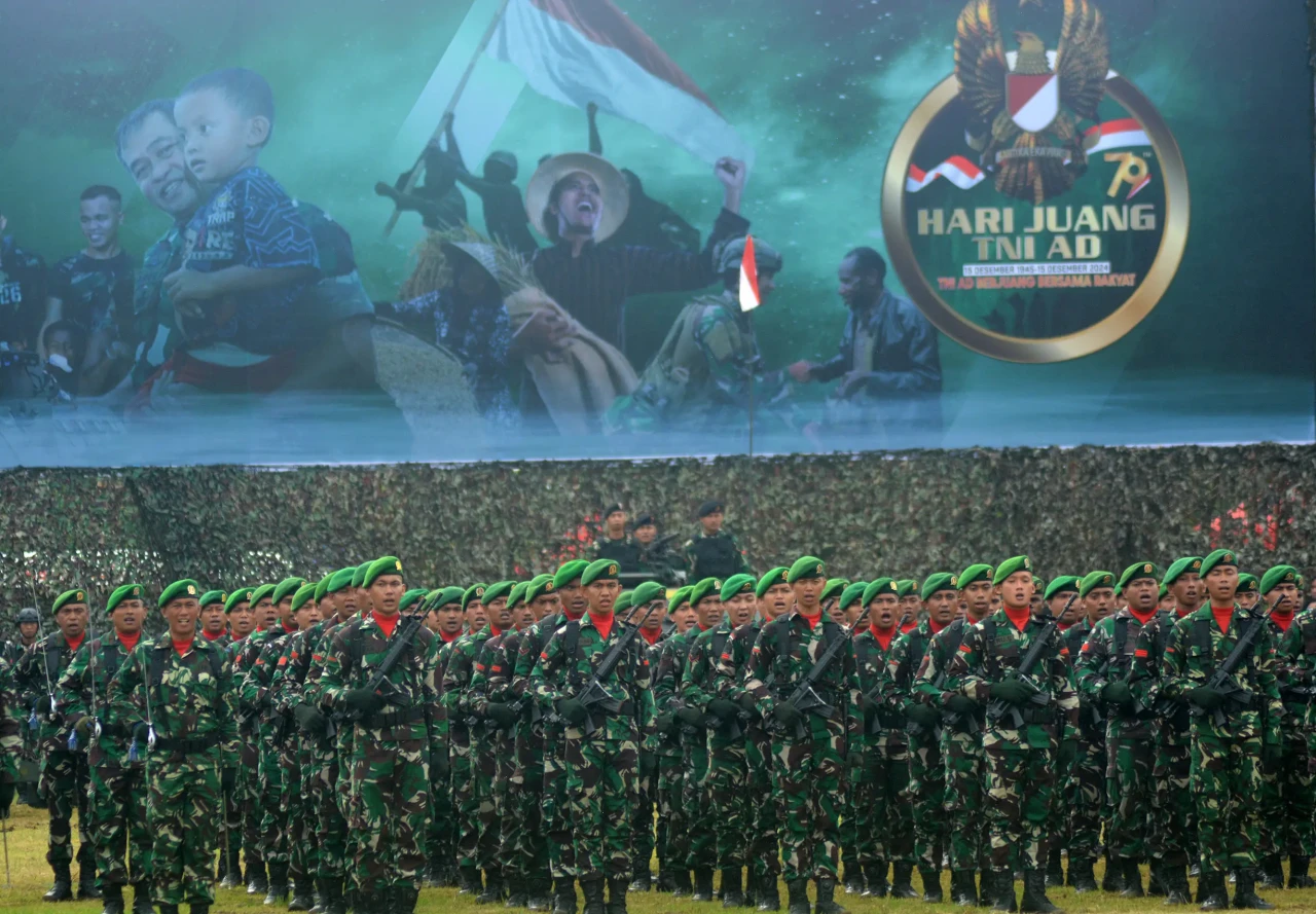 Kemeriahan Peringatan...