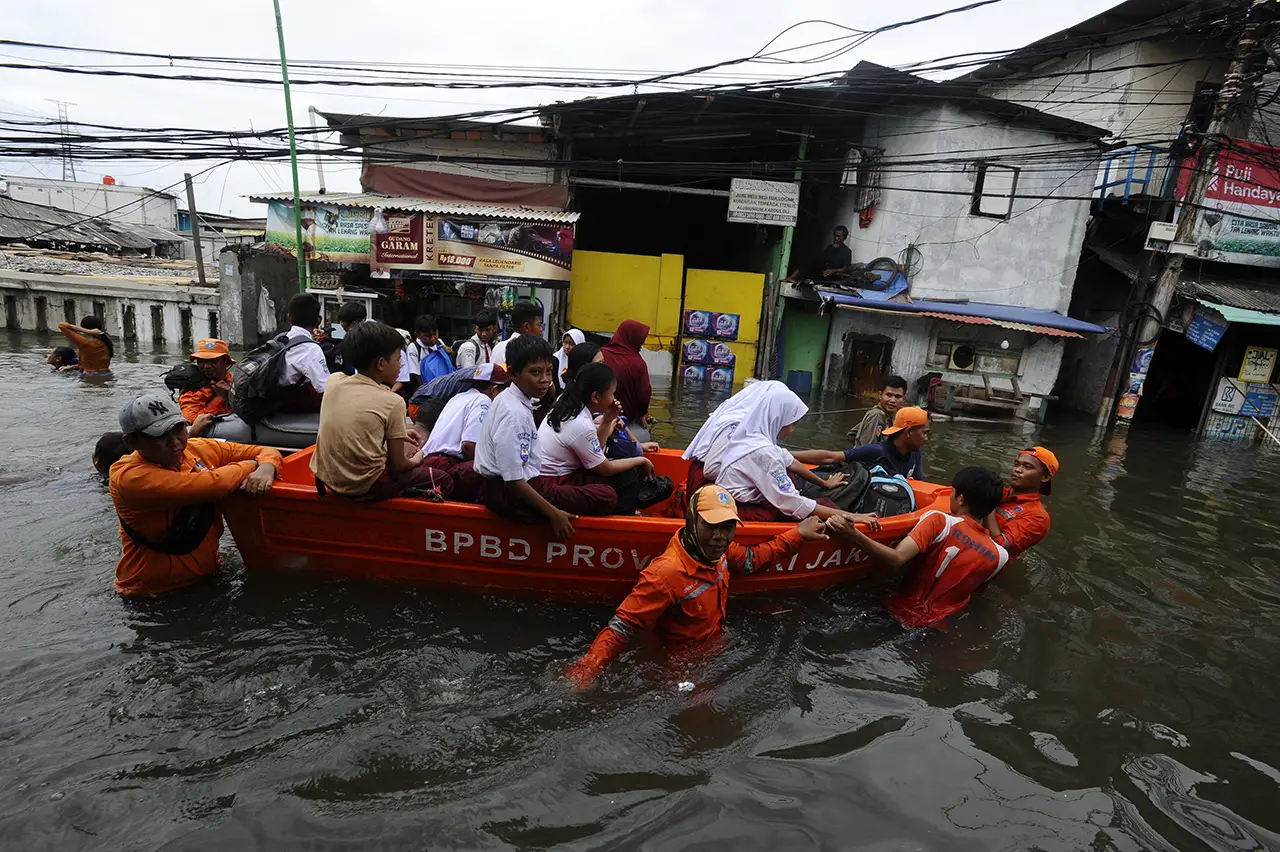 Banjir Rob 1,4 Meter...