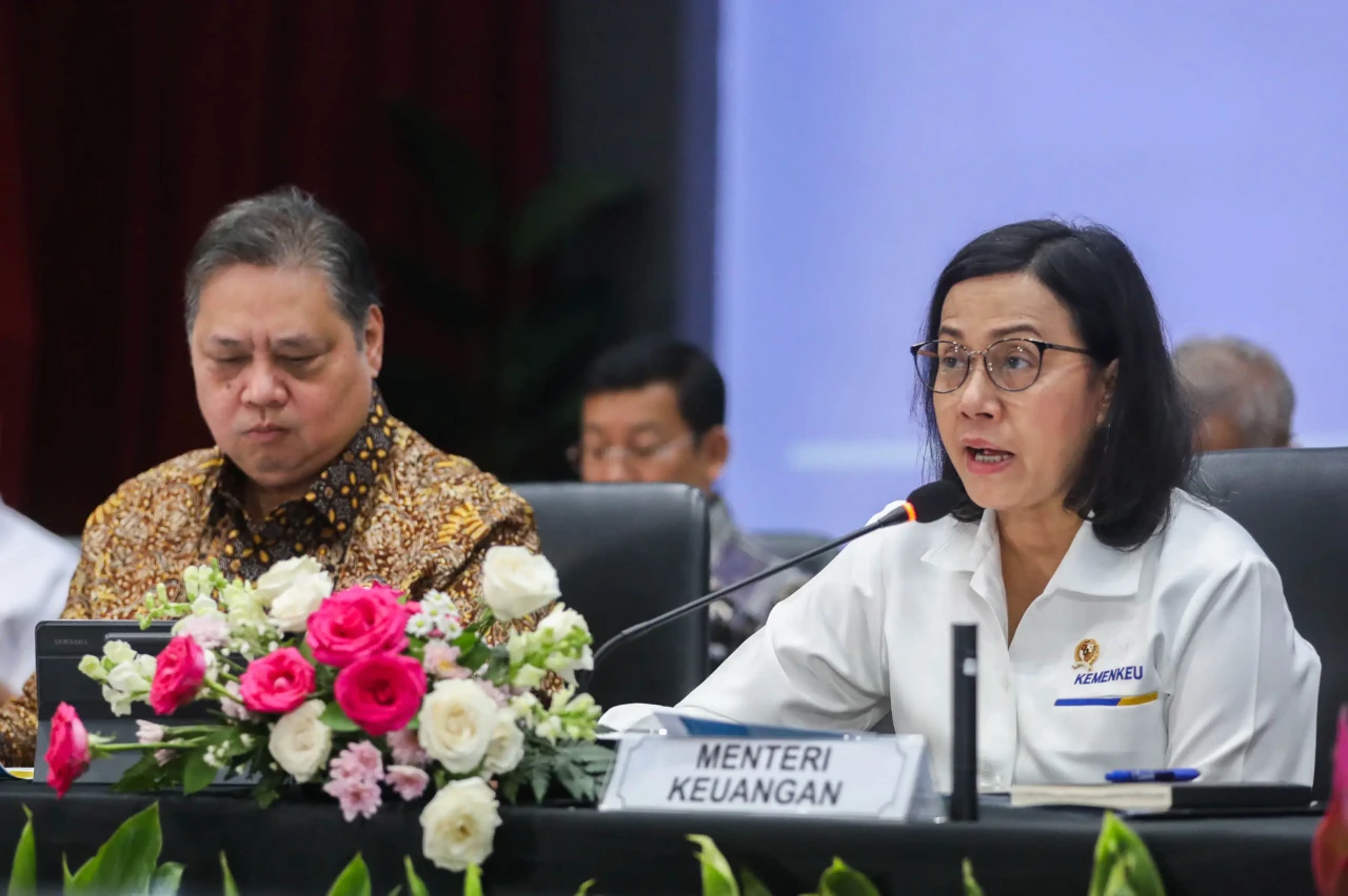 Pemerintah Siapkan Paket...
