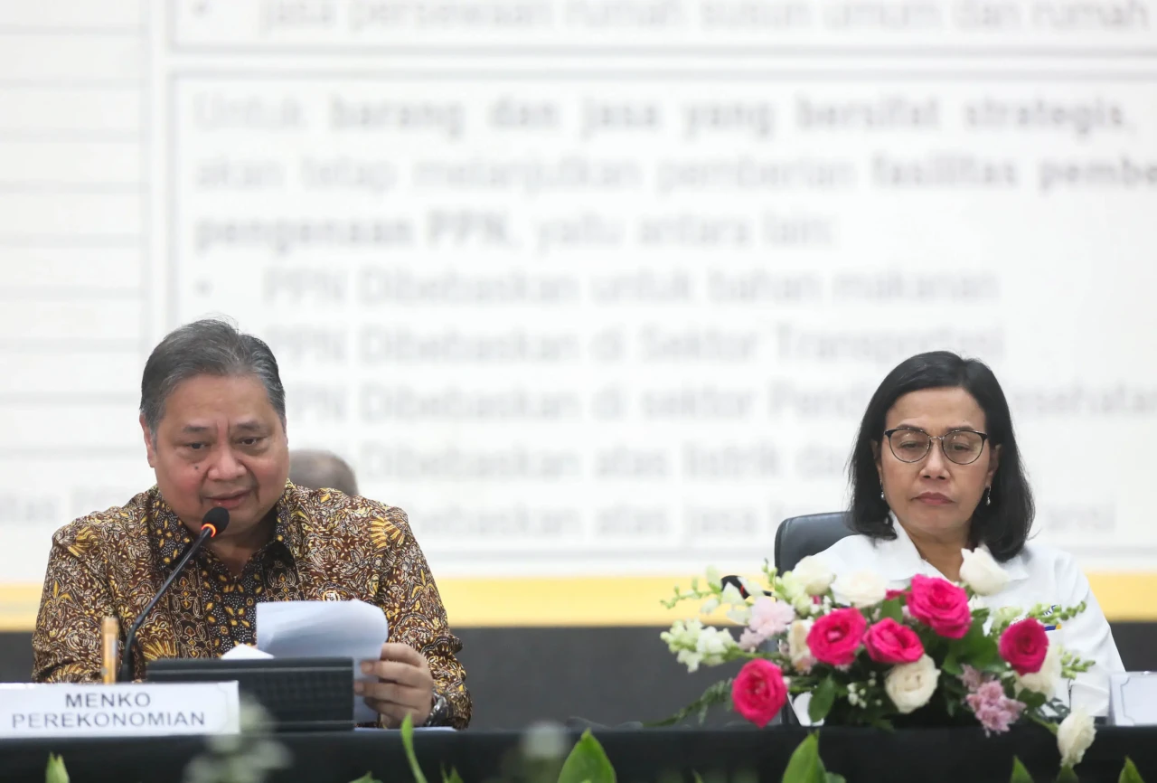 Pemerintah Siapkan Paket...