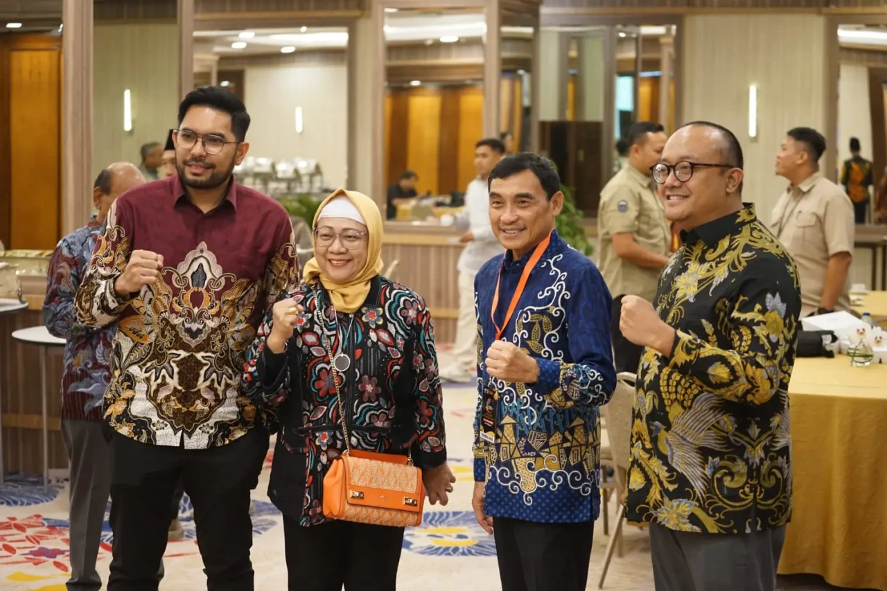 Berdayakan Koperasi,...