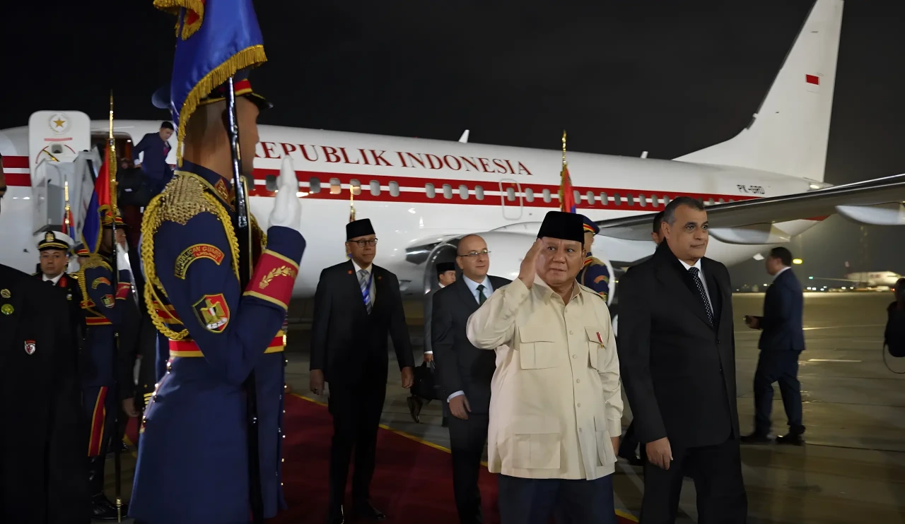 Tiba di Kairo, Prabowo...