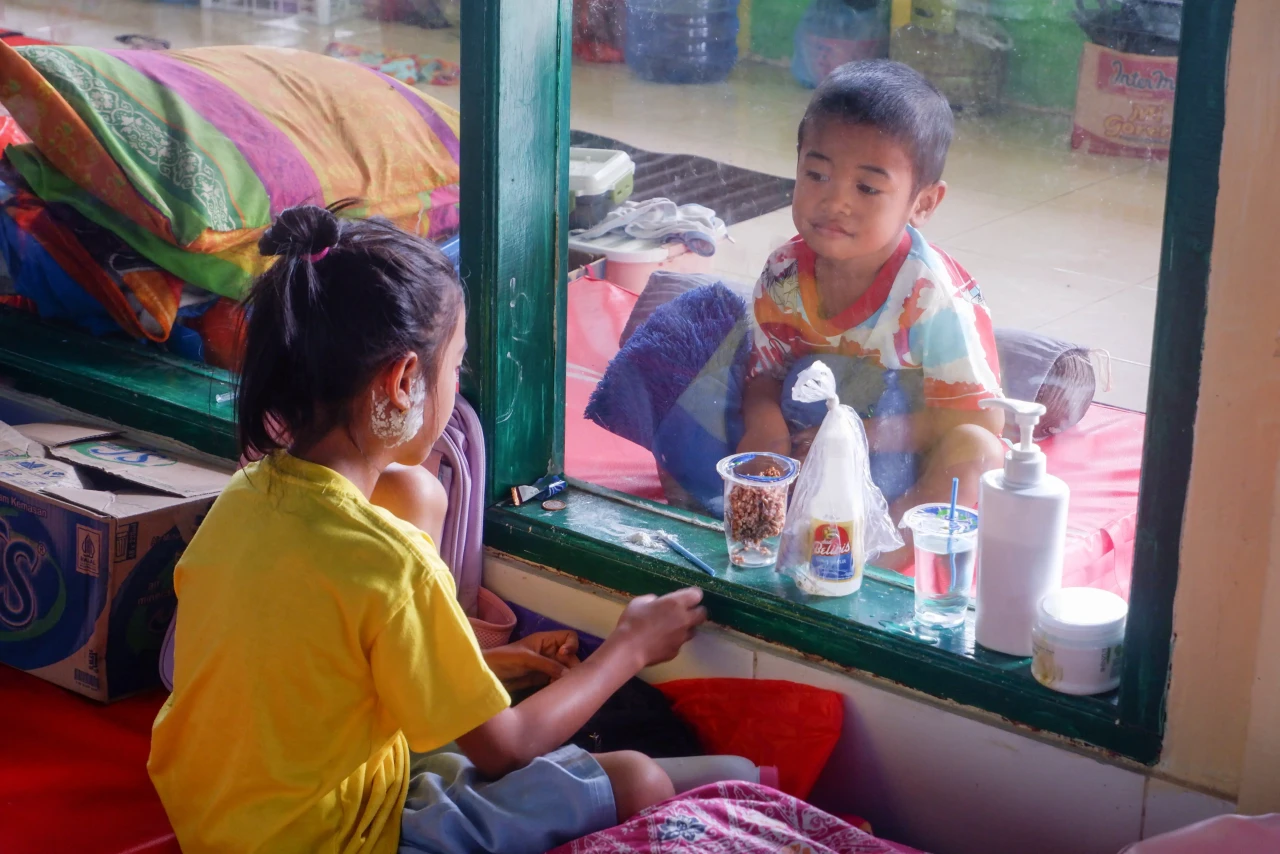 Terendam Banjir, Puluhan...