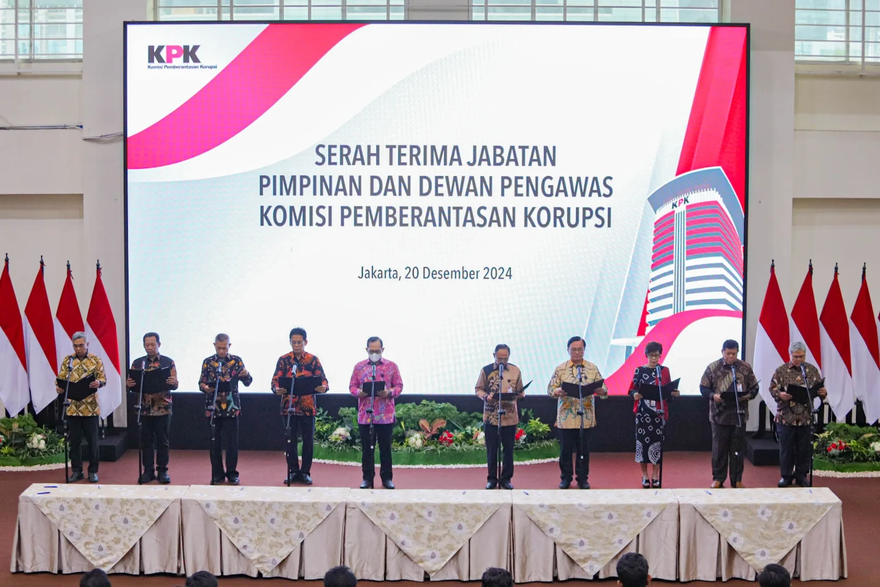 Sertijab Pimpinan dan...