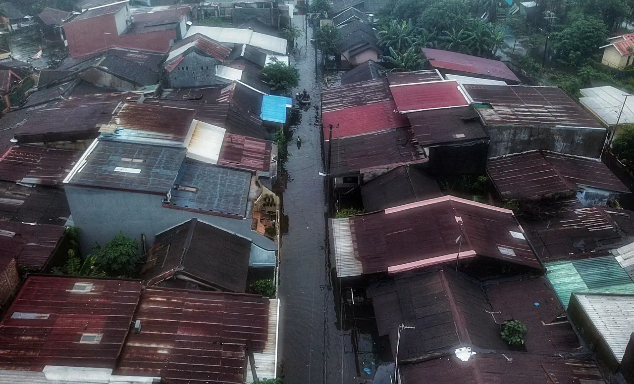 Bencana Banjir-Longsor...