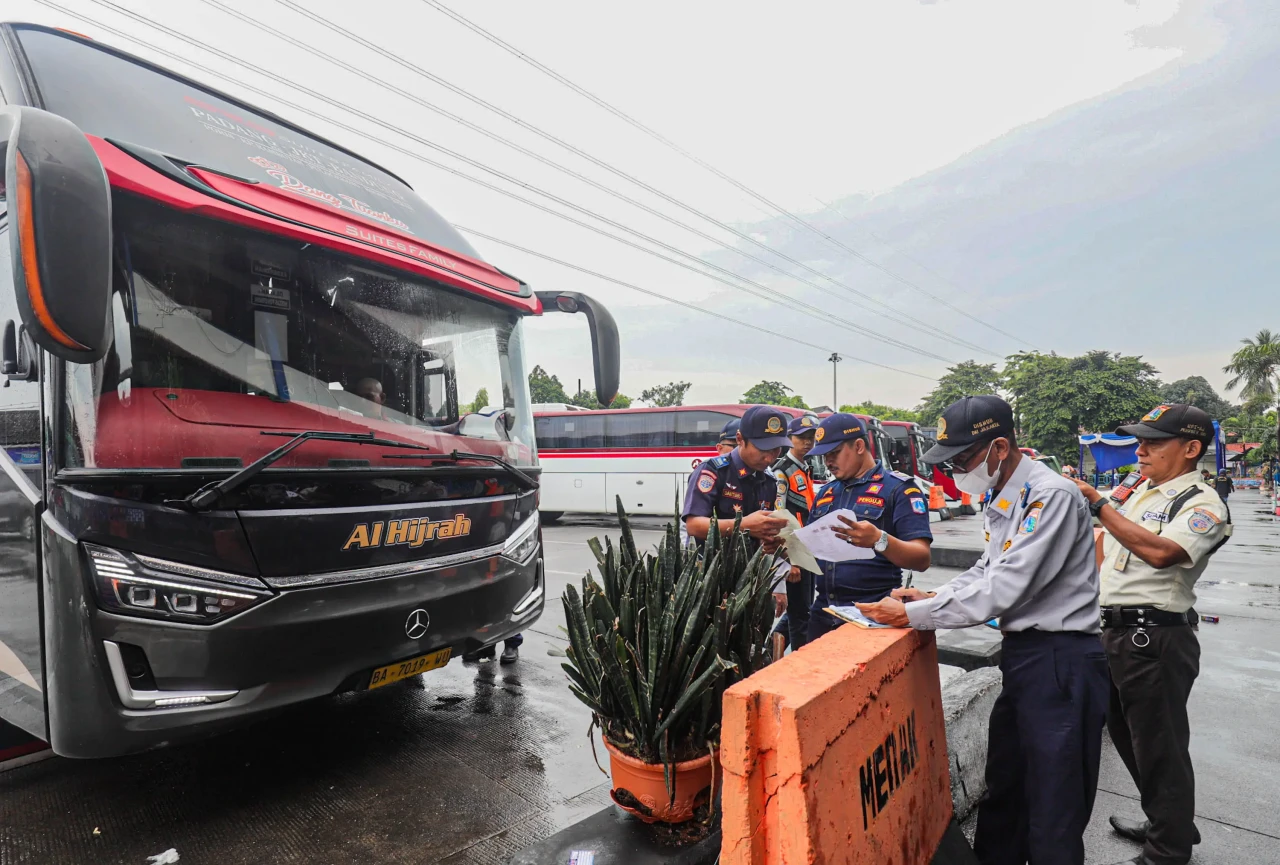 Arus Mudik Nataru di...