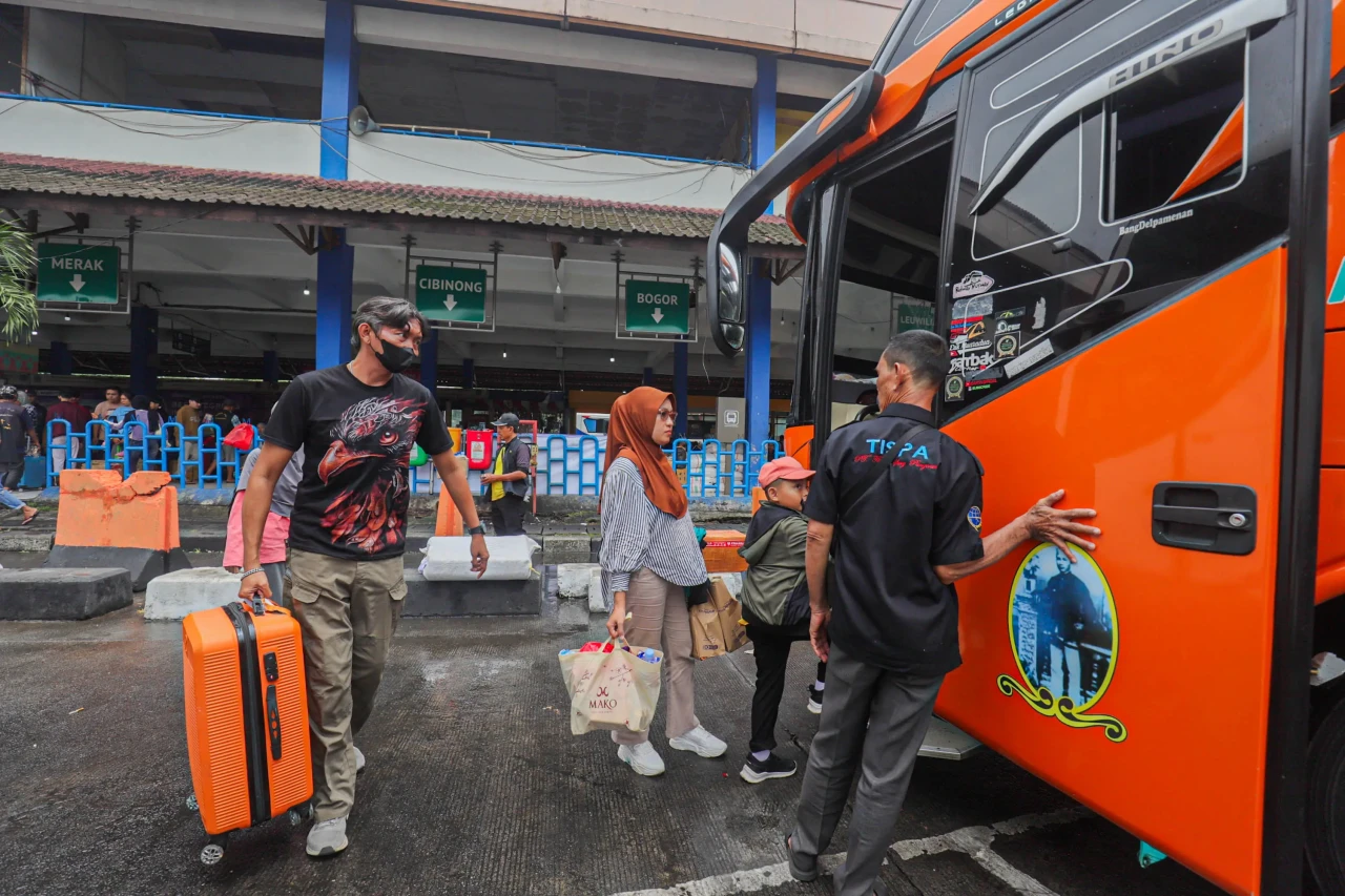 Arus Mudik Nataru di...