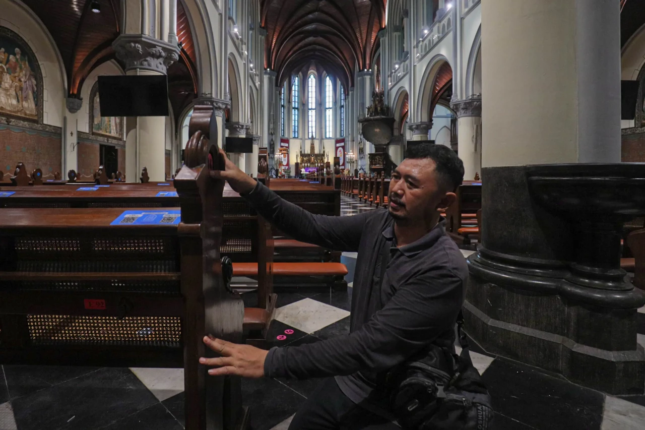 Gereja Katedral Bersolek...