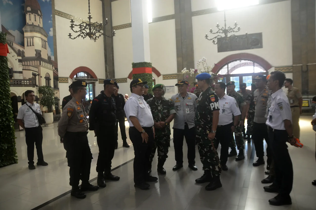 PT KAI Daop 4 Semarang...
