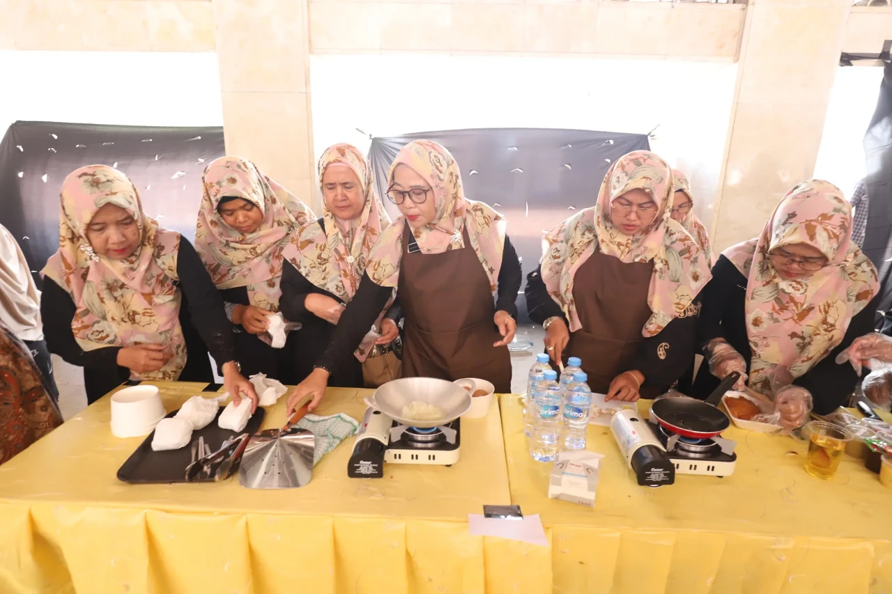 Lomba Memasak bersama...