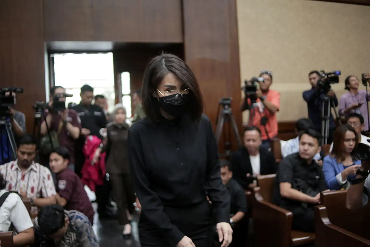 Sidang Putusan Kasus...