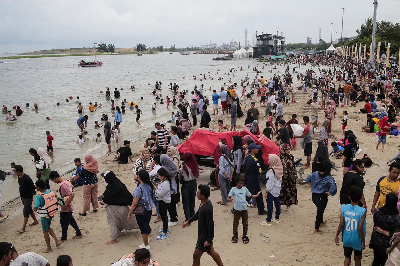 Pantai Lagoon Ancol...
