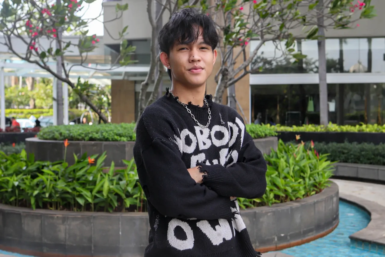 Fajar Noor, Peserta...
