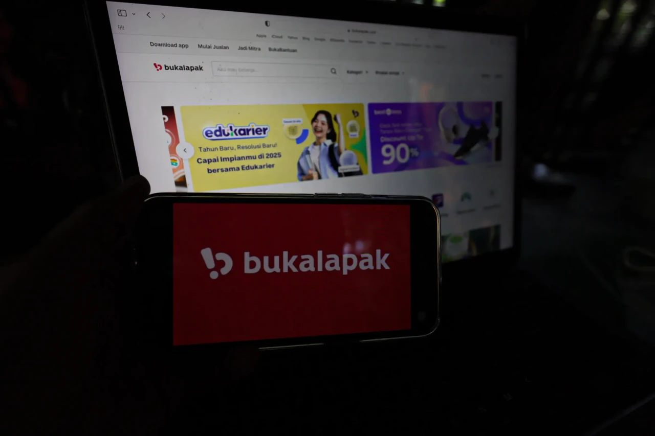 Bukalapak Tutup Layanan...