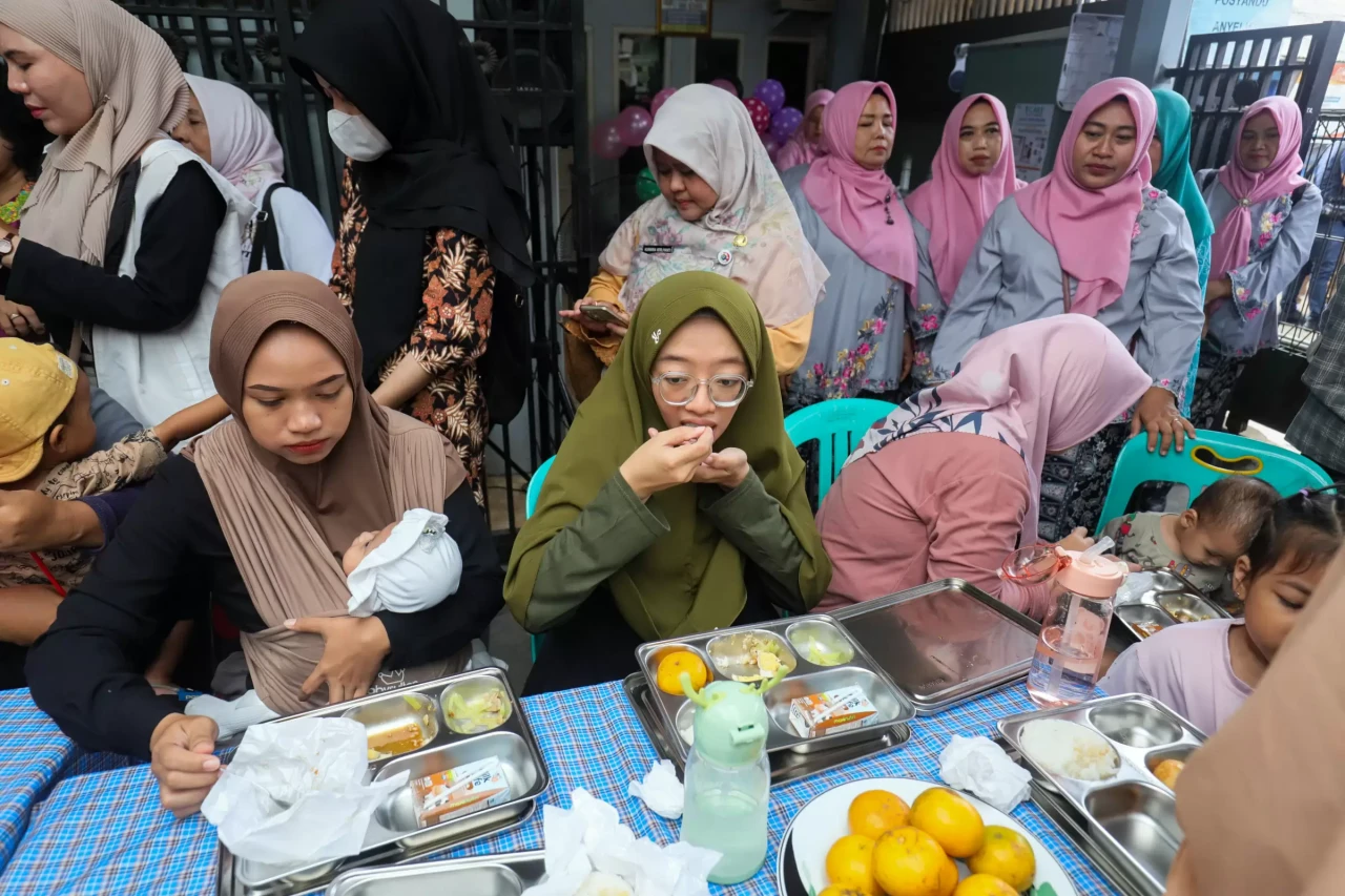 Program Makan Bergizi...