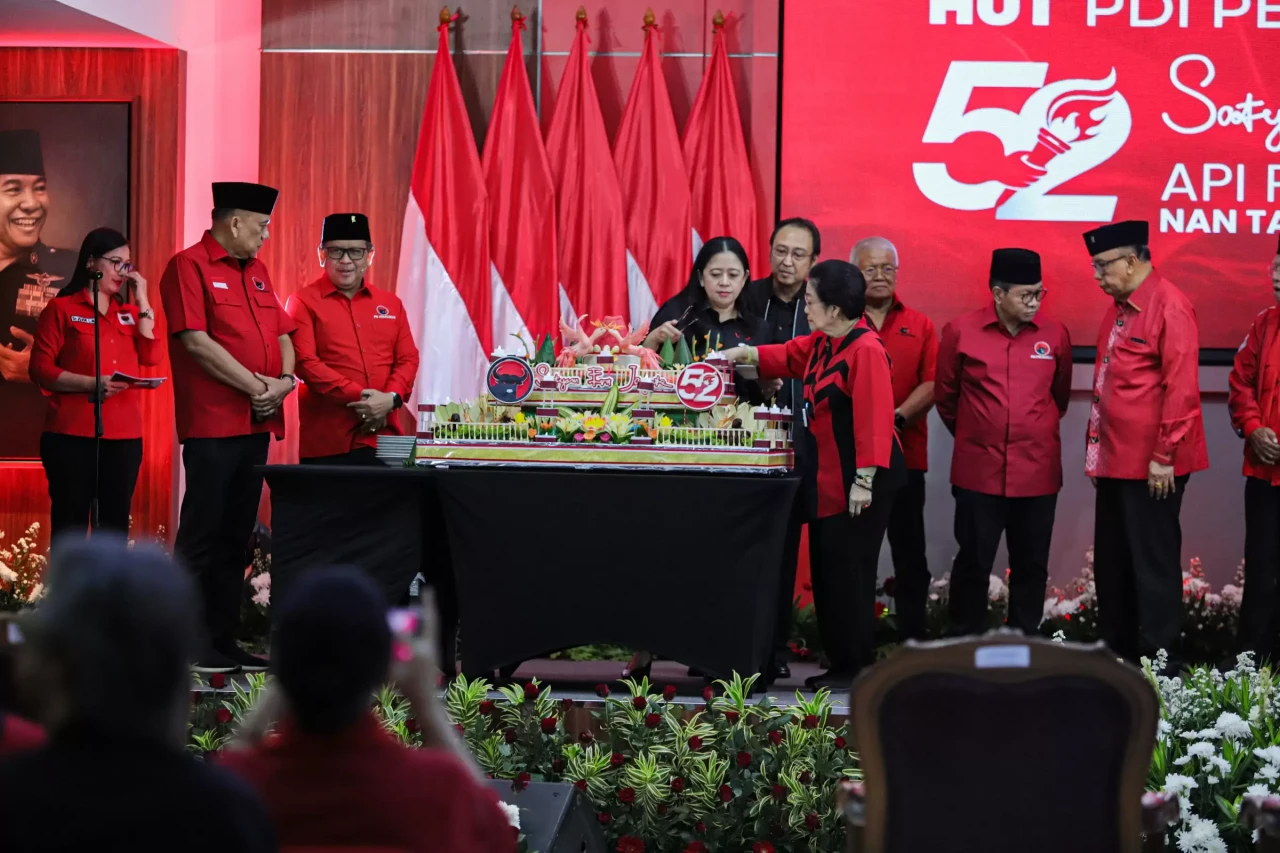 Perayaan HUT ke-52 PDIP:...